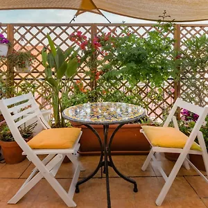 3* Bed & Breakfast Roof Garden